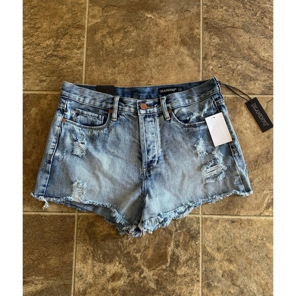 BLANKNYC Women's Hollyweird Distressed Denim Shorts Size 28 - Picture 1 of 11